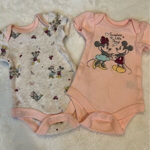 Newborn Disney Baby Bodysuit Set - Pink and grey